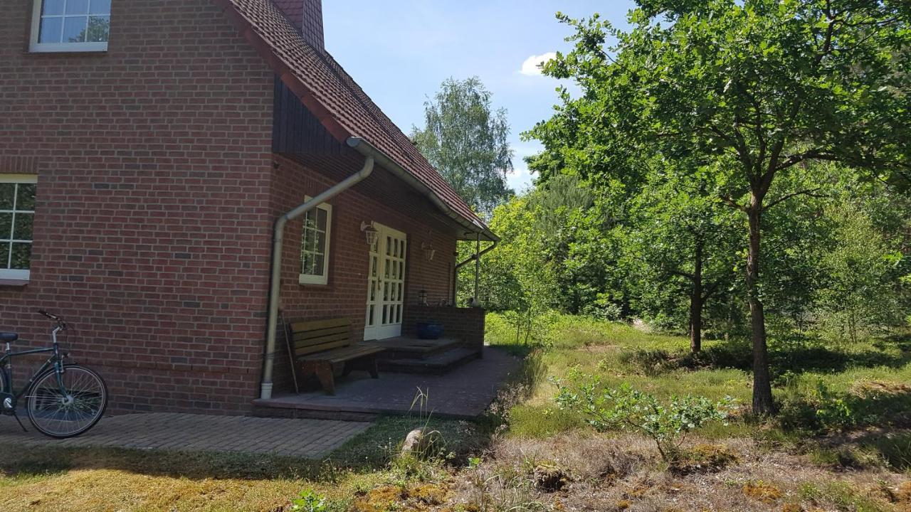 Ferienhaus Am Waldrand Stedden Villa Exterior foto
